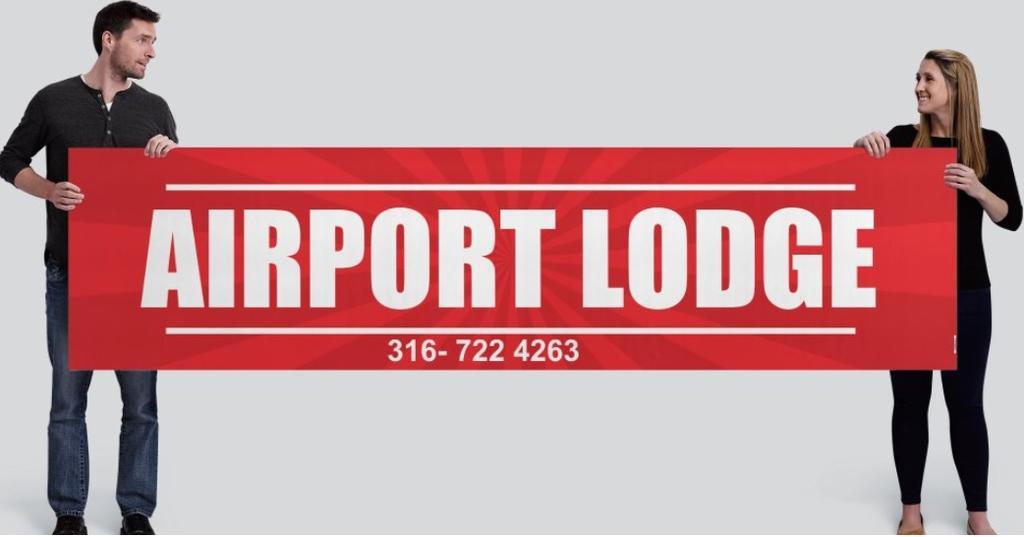 Airport Lodge Ουιτσιτά Εξωτερικό φωτογραφία