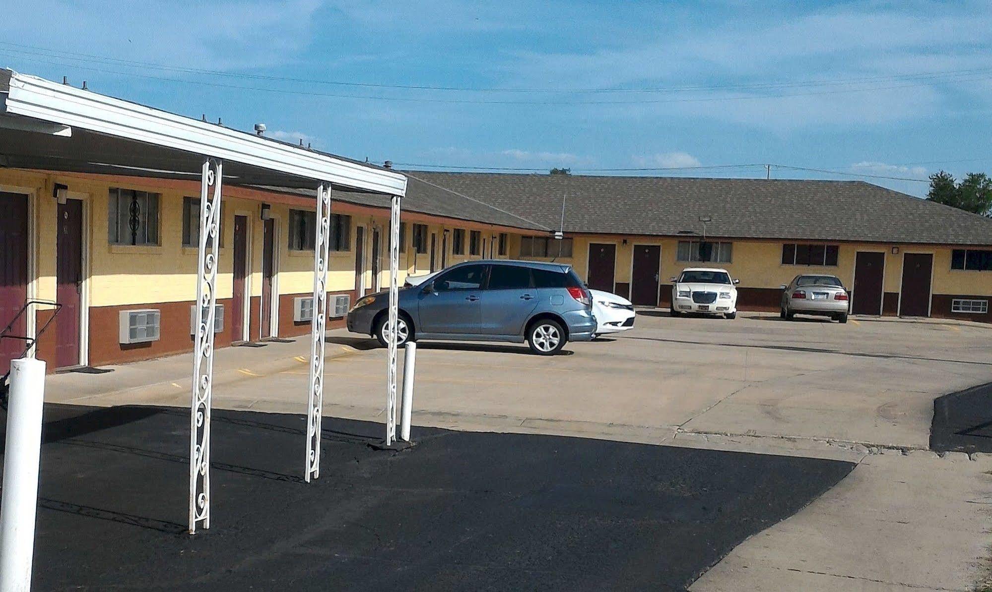 Airport Lodge Ουιτσιτά Εξωτερικό φωτογραφία